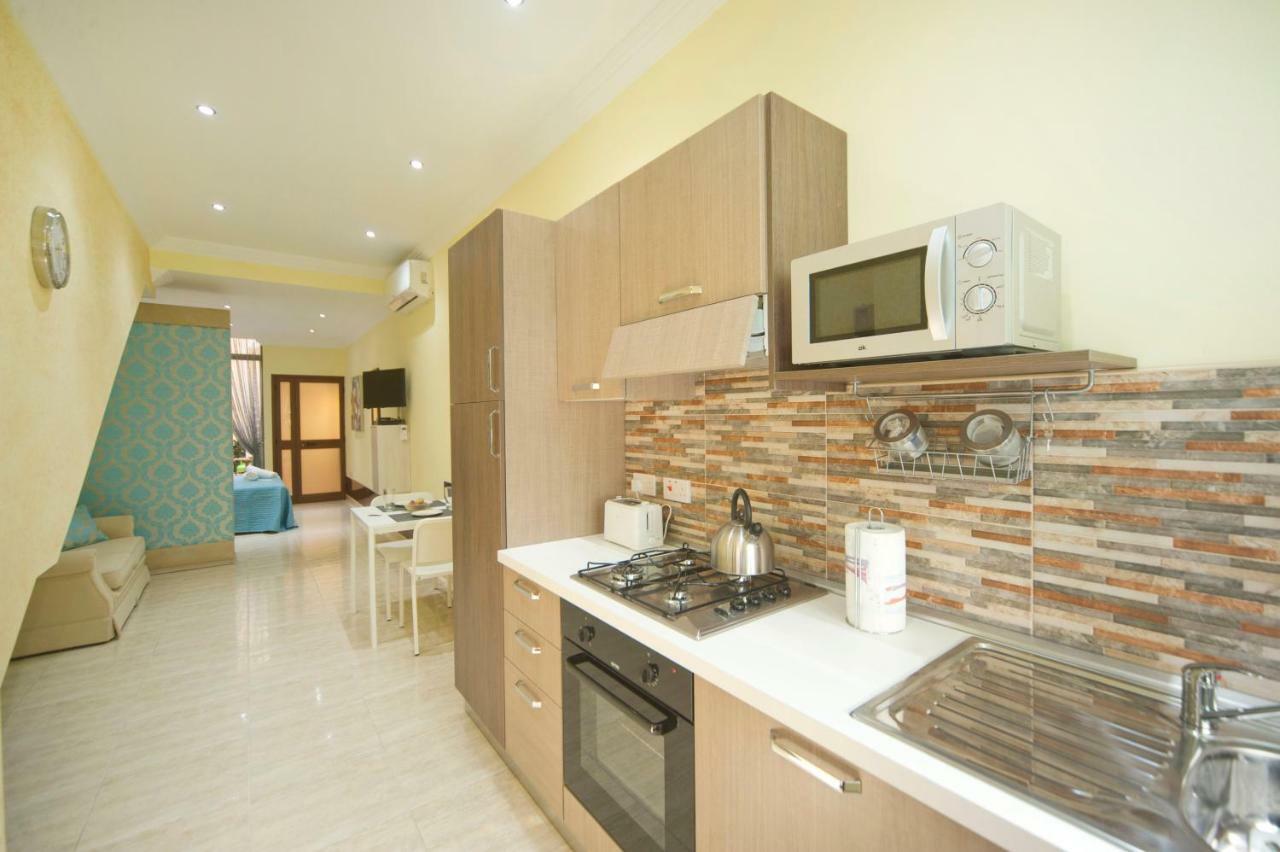 Sliema duplex 1 bedroom apartment - Sleeps 4 Exterior foto