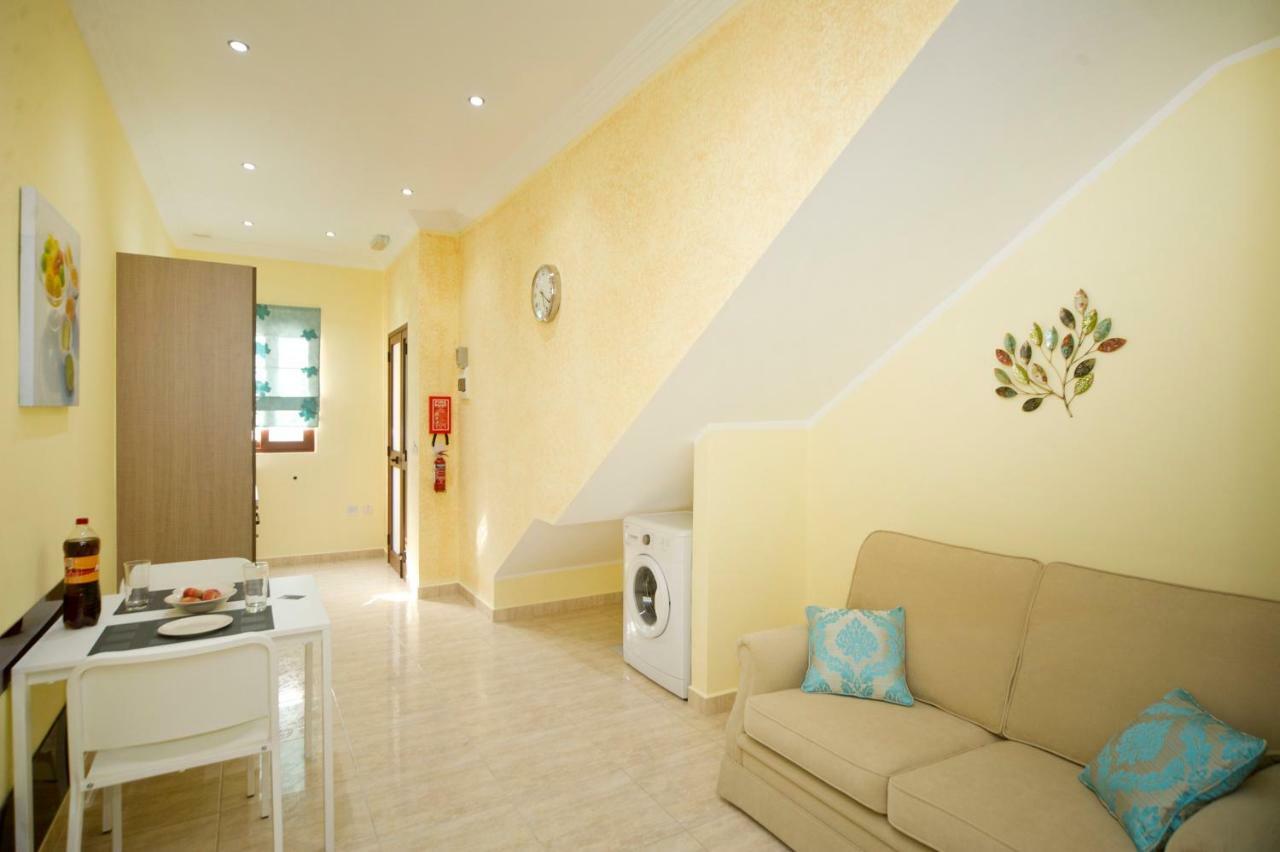Sliema duplex 1 bedroom apartment - Sleeps 4 Exterior foto